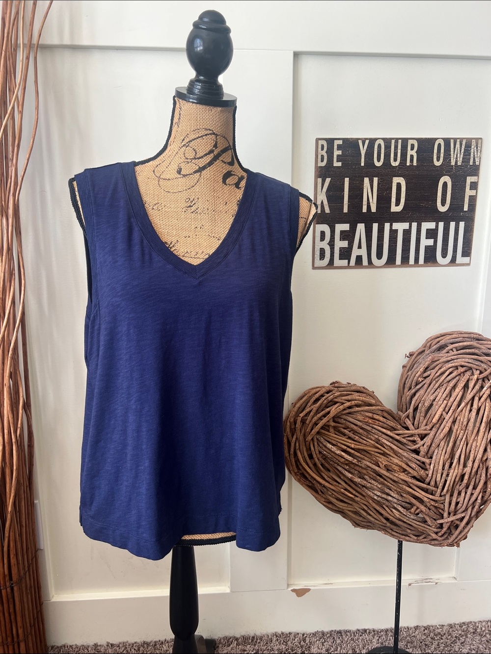 C&C California Navy V-Neck Sleeveless Tank
